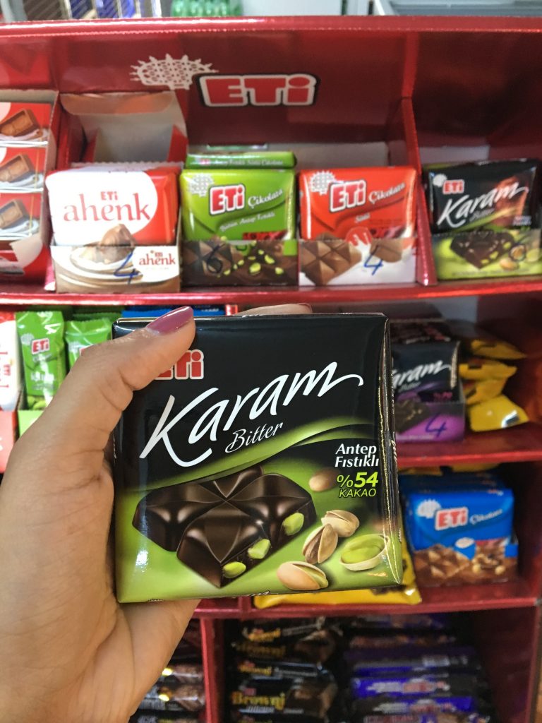 Turkey chocolate brand multilingual packaging